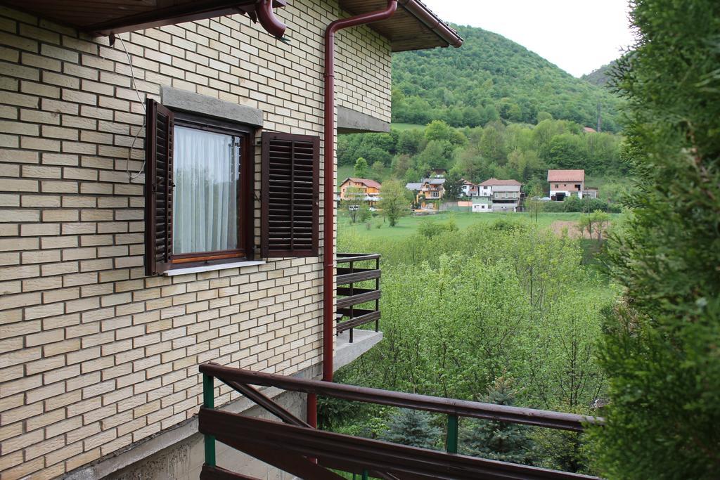 Holiday Home Zbilje Високо Экстерьер фото